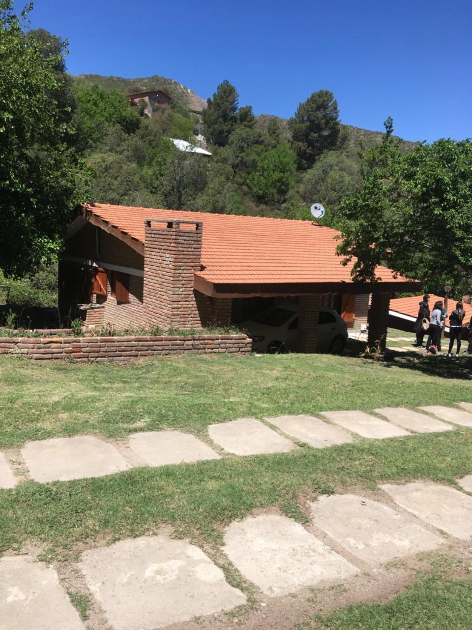El Tirol Lodge *